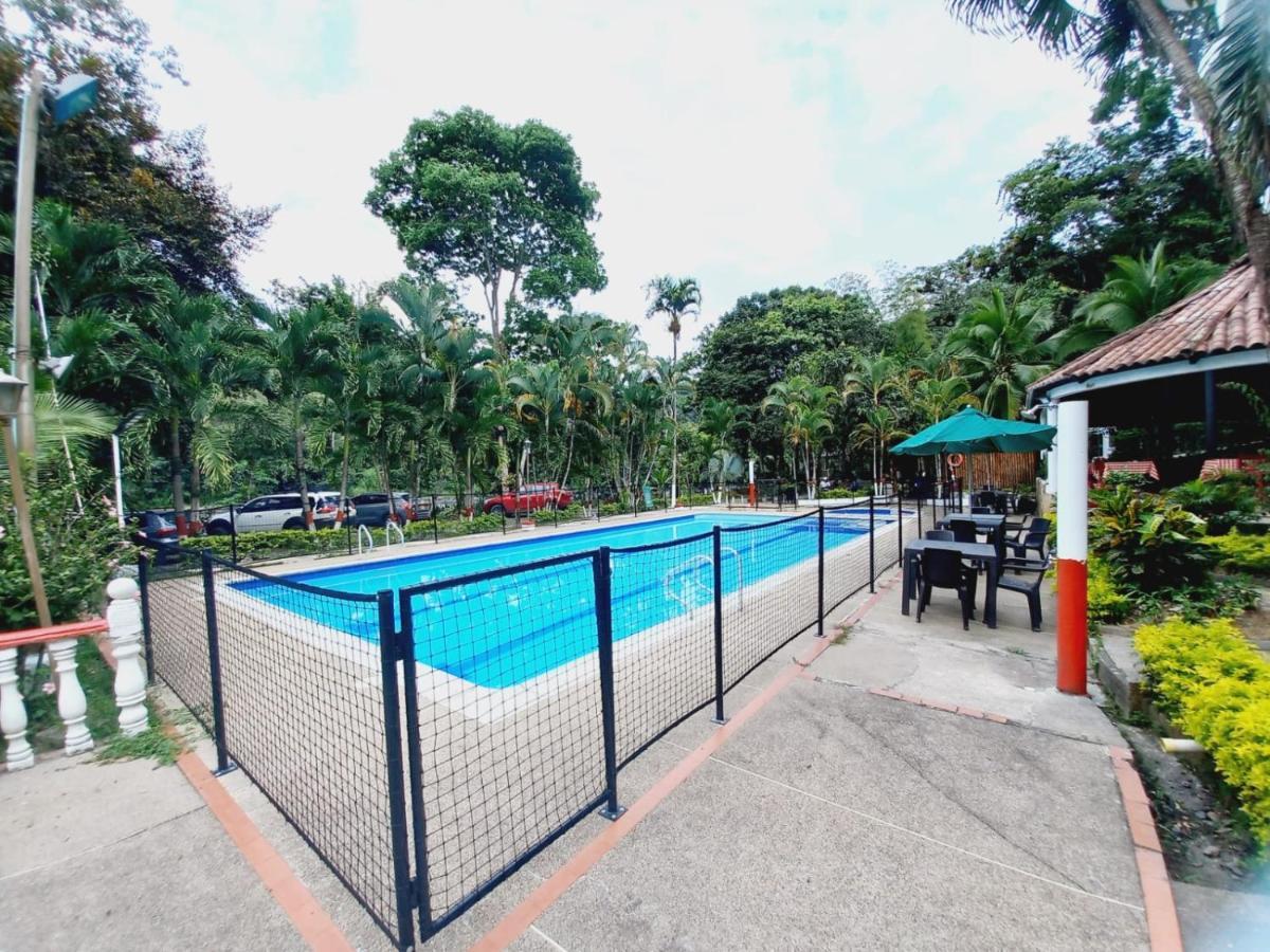 Hotel Campestre La Gaitana 托比亚 外观 照片