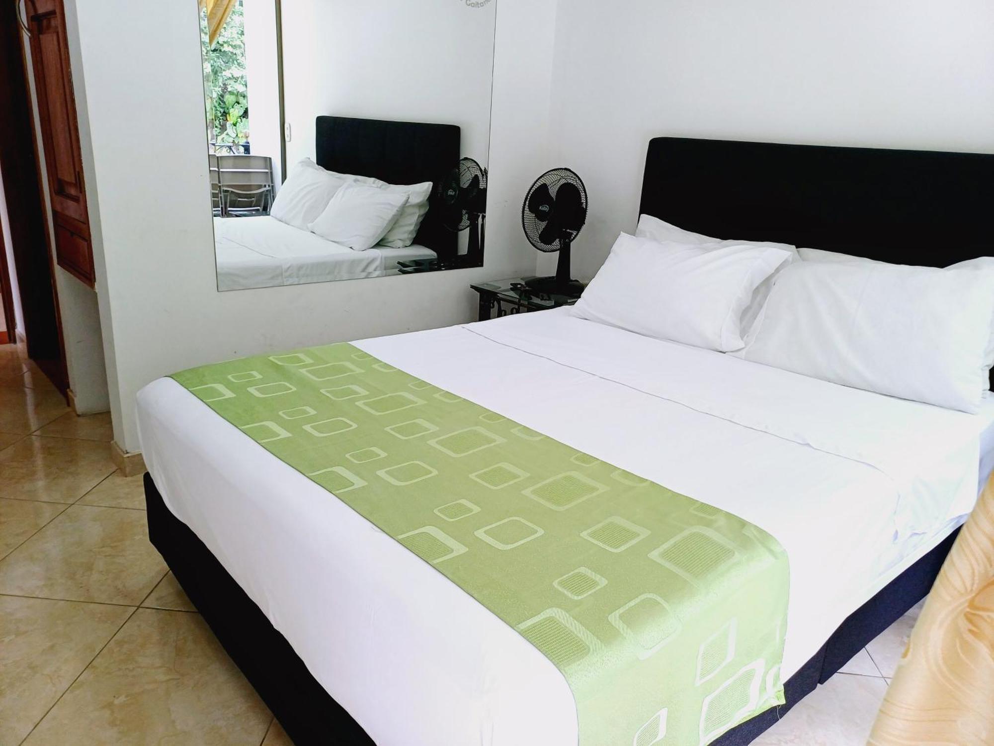 Hotel Campestre La Gaitana 托比亚 外观 照片