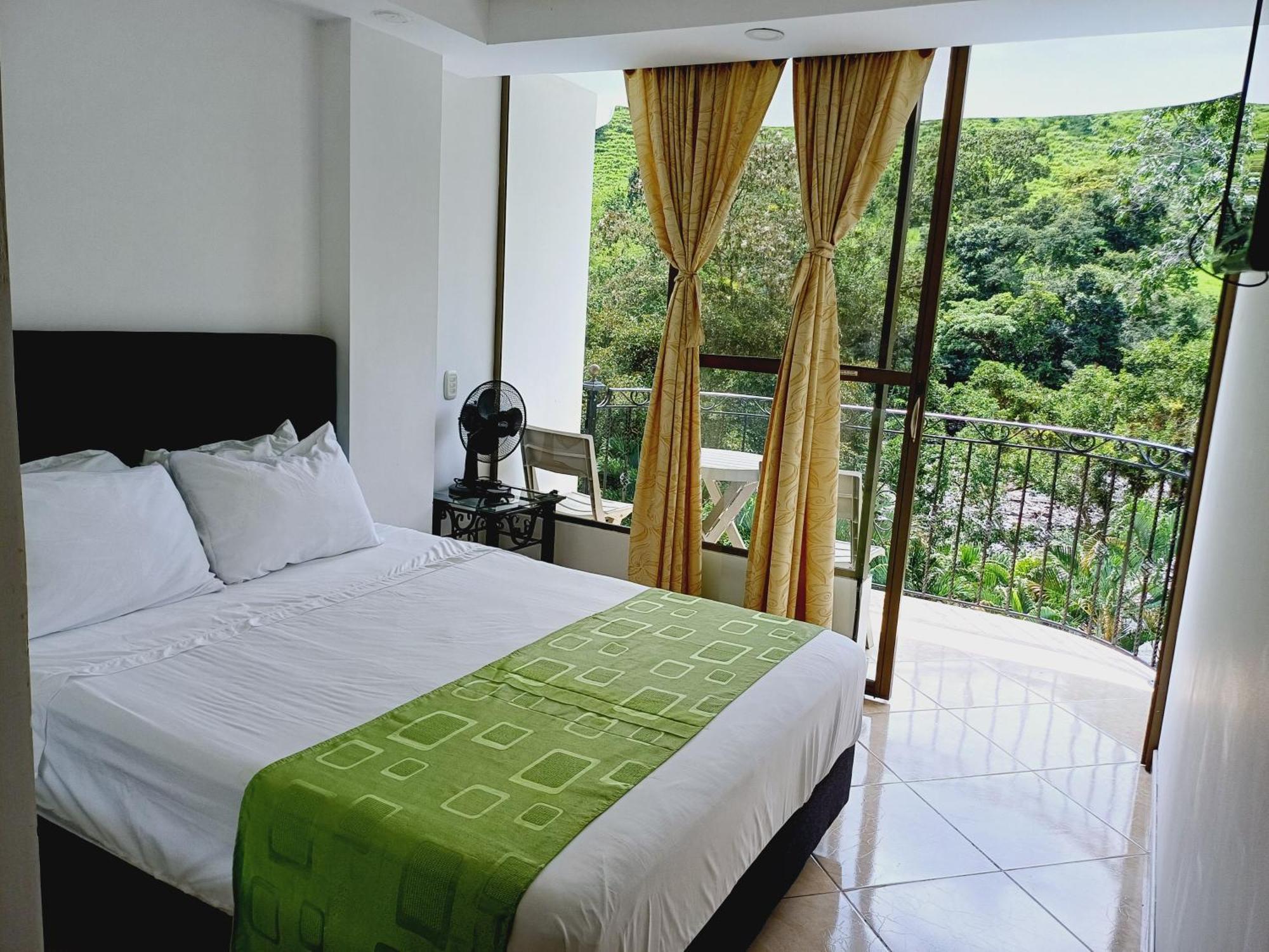 Hotel Campestre La Gaitana 托比亚 外观 照片