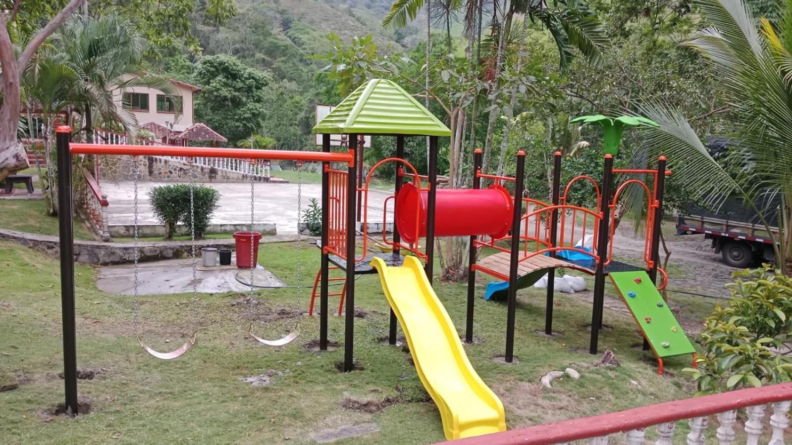 Hotel Campestre La Gaitana 托比亚 外观 照片