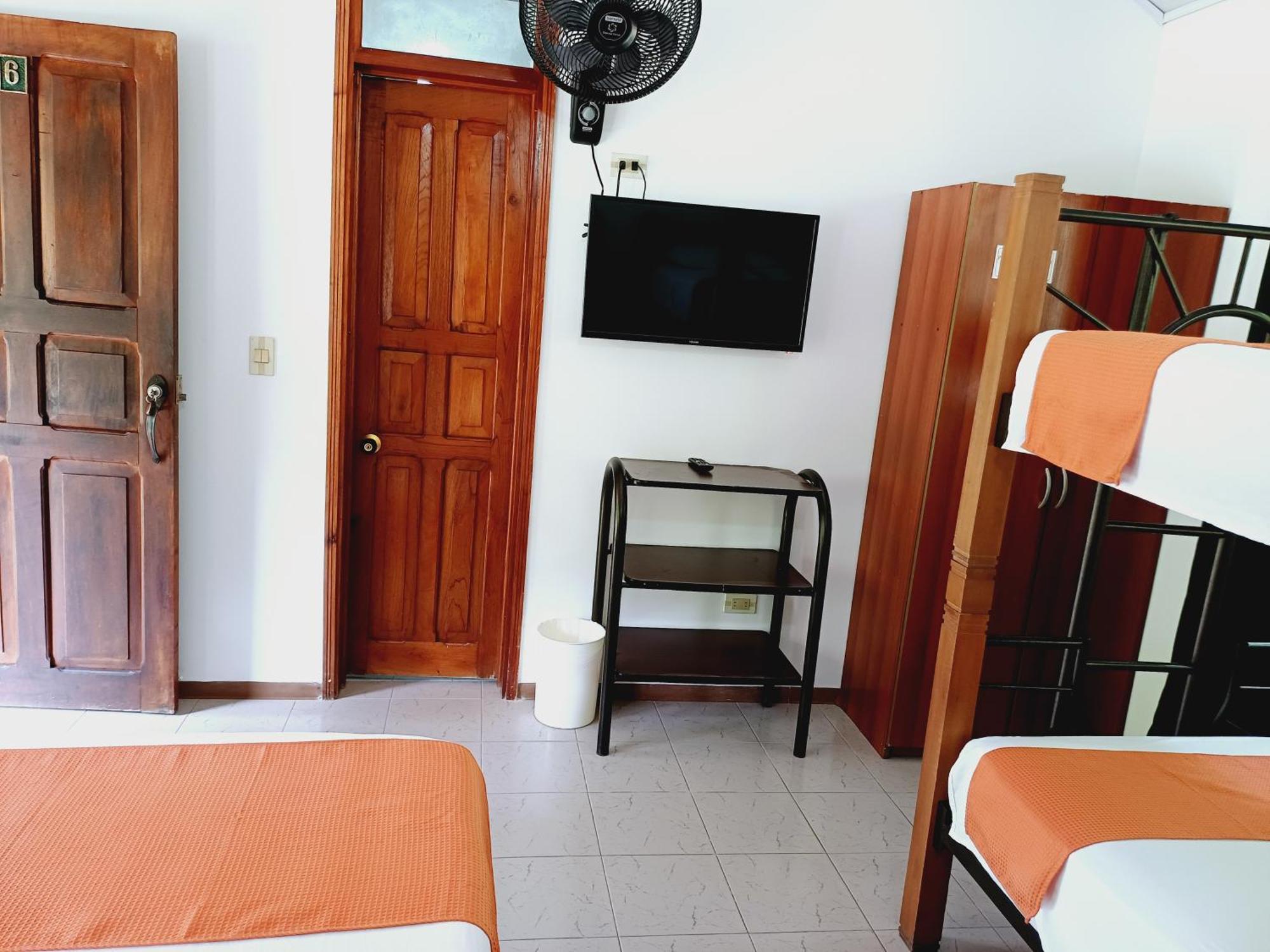 Hotel Campestre La Gaitana 托比亚 外观 照片