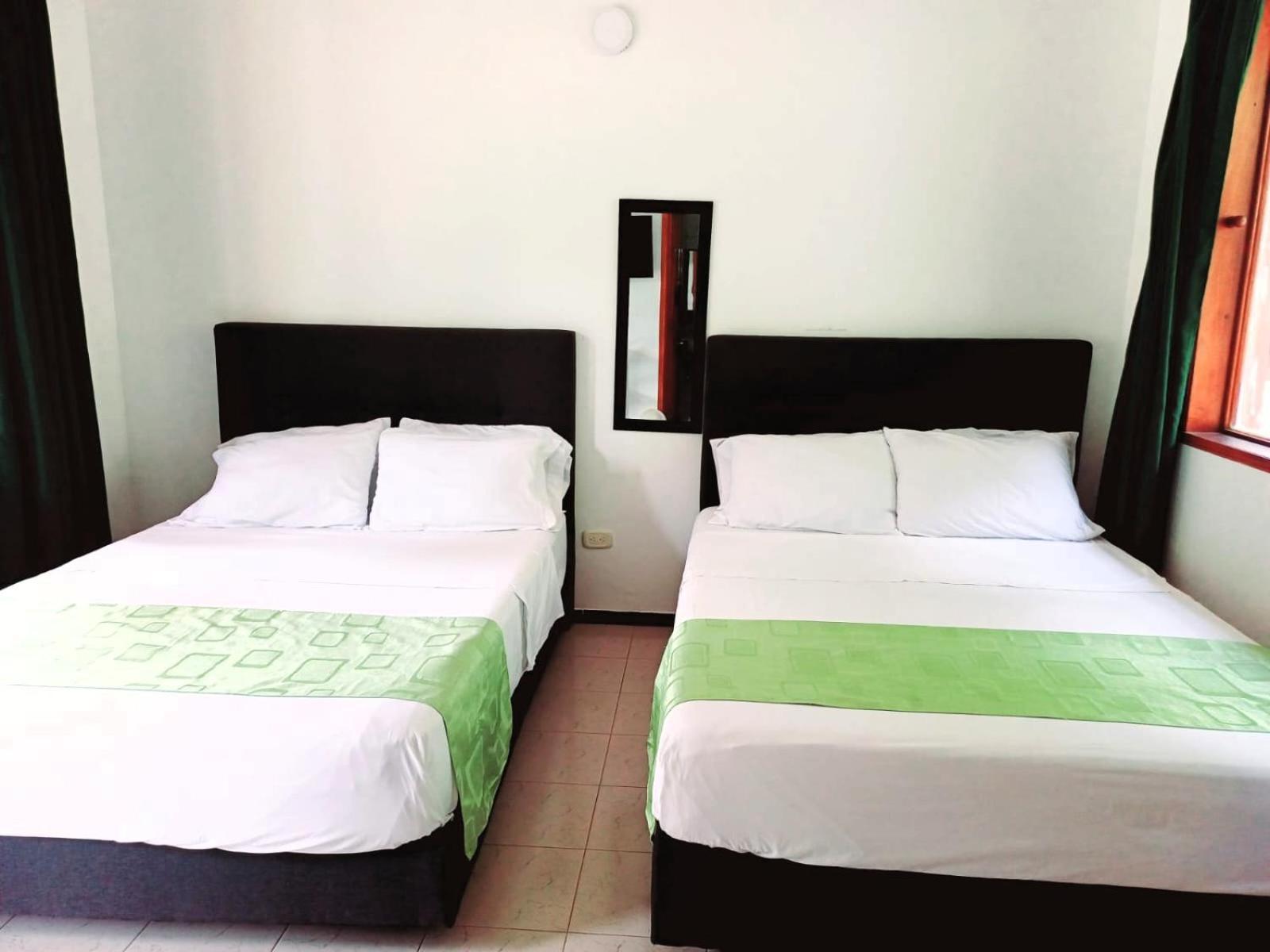 Hotel Campestre La Gaitana 托比亚 外观 照片